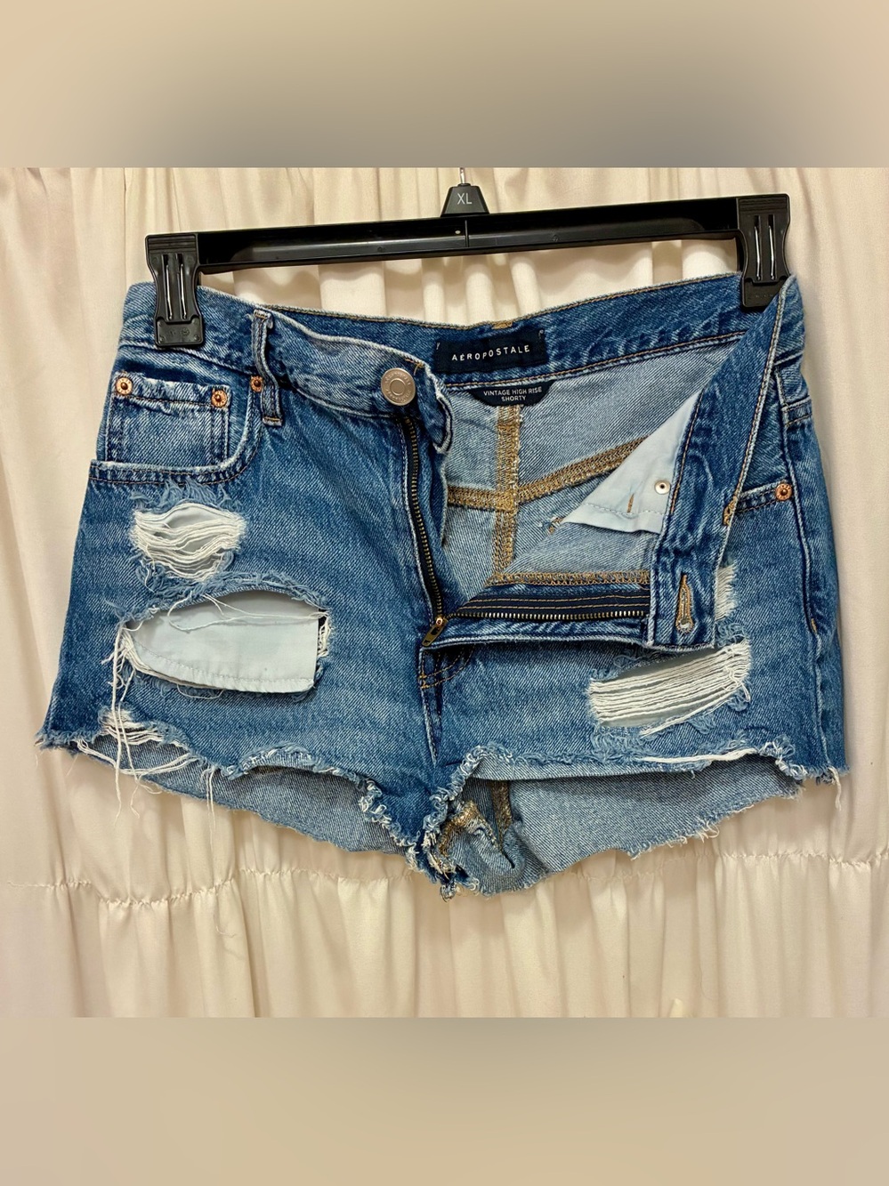Aeropostale Distressed Blue Denim Jean Shorts🌼